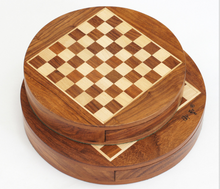 Load image into Gallery viewer, Magnetic Wooden Chess Set - MiniDreamMakers
