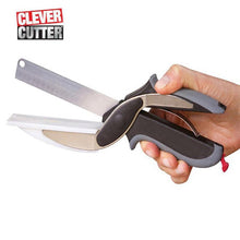 Load image into Gallery viewer, Clever Cutter 2 in 1 Kitchen Knife &amp; Cutting Board - MiniDreamMakers
